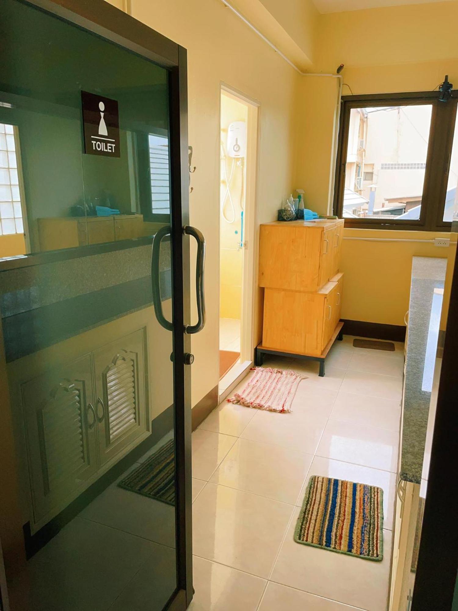 Inncome Hostel เชียงใหม่ ภายนอก รูปภาพ